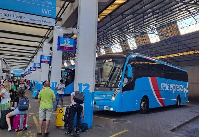 Bến xe khách Sete Rios ở Lisbon nơi khởi hành tuyến đi Fatima