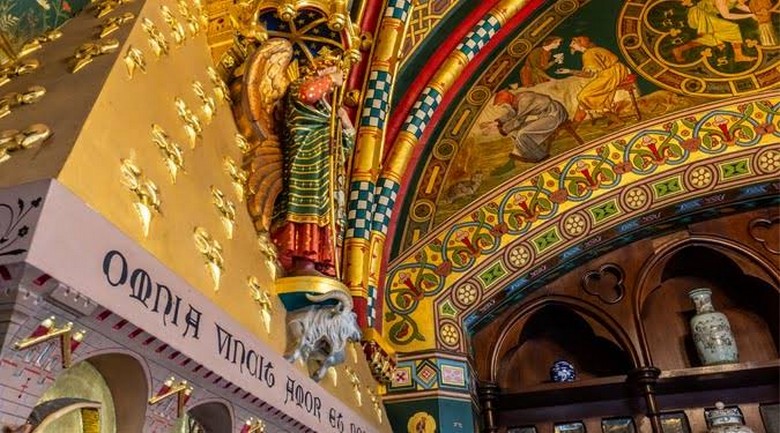 Dinh thự Gothic Victorian bên trong Cardiff Castle