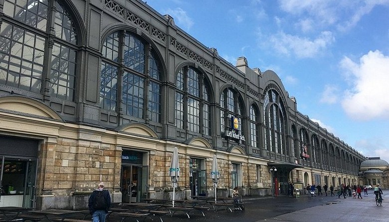 Ga tàu trung tâm Dresden Hauptbahnhof