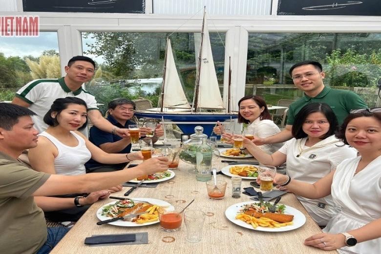 Khách sạn và bữa ăn trong chương trình tour châu Âu