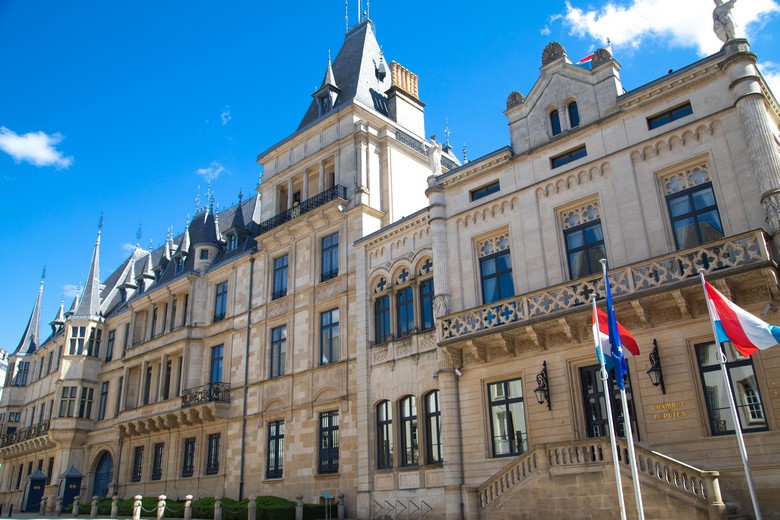 Mặt tiền Cung điện Đại Công tước tại trung tâm Luxembourg City