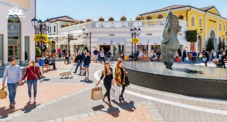 Mua sắm tại Milan, Ý