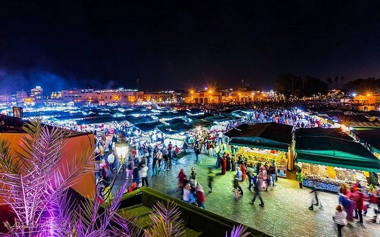 Quảng trường Jemaa el-Fnaa về đêm, Marrakesh