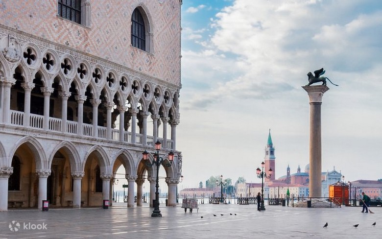 Quảng trường San Marco và Cung điện Doge tại Venice, Ý