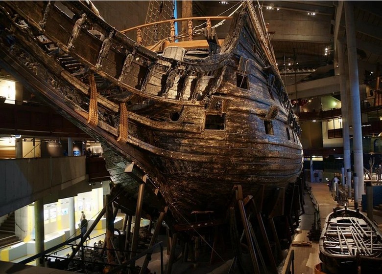 Tàu chiến Vasa nguyên vẹn trong bảo tàng ở Stockholm